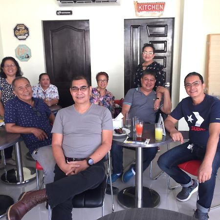 Hollywood Suites General Santos City Luaran gambar