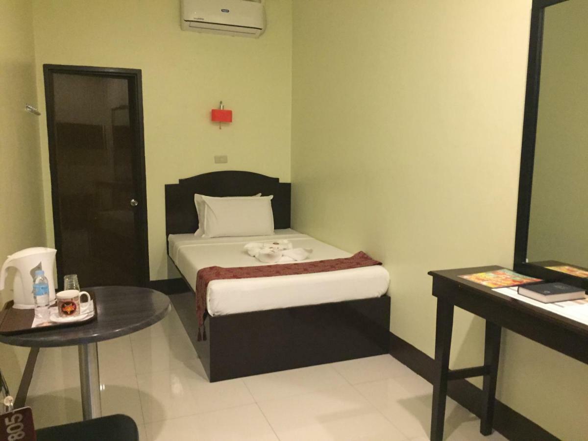 Hollywood Suites General Santos City Luaran gambar