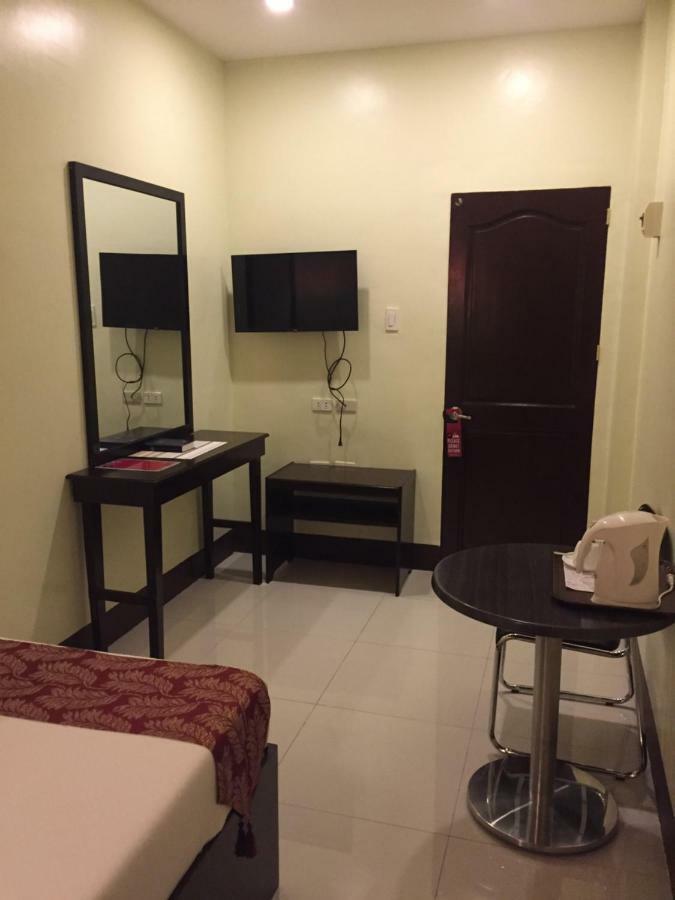 Hollywood Suites General Santos City Luaran gambar