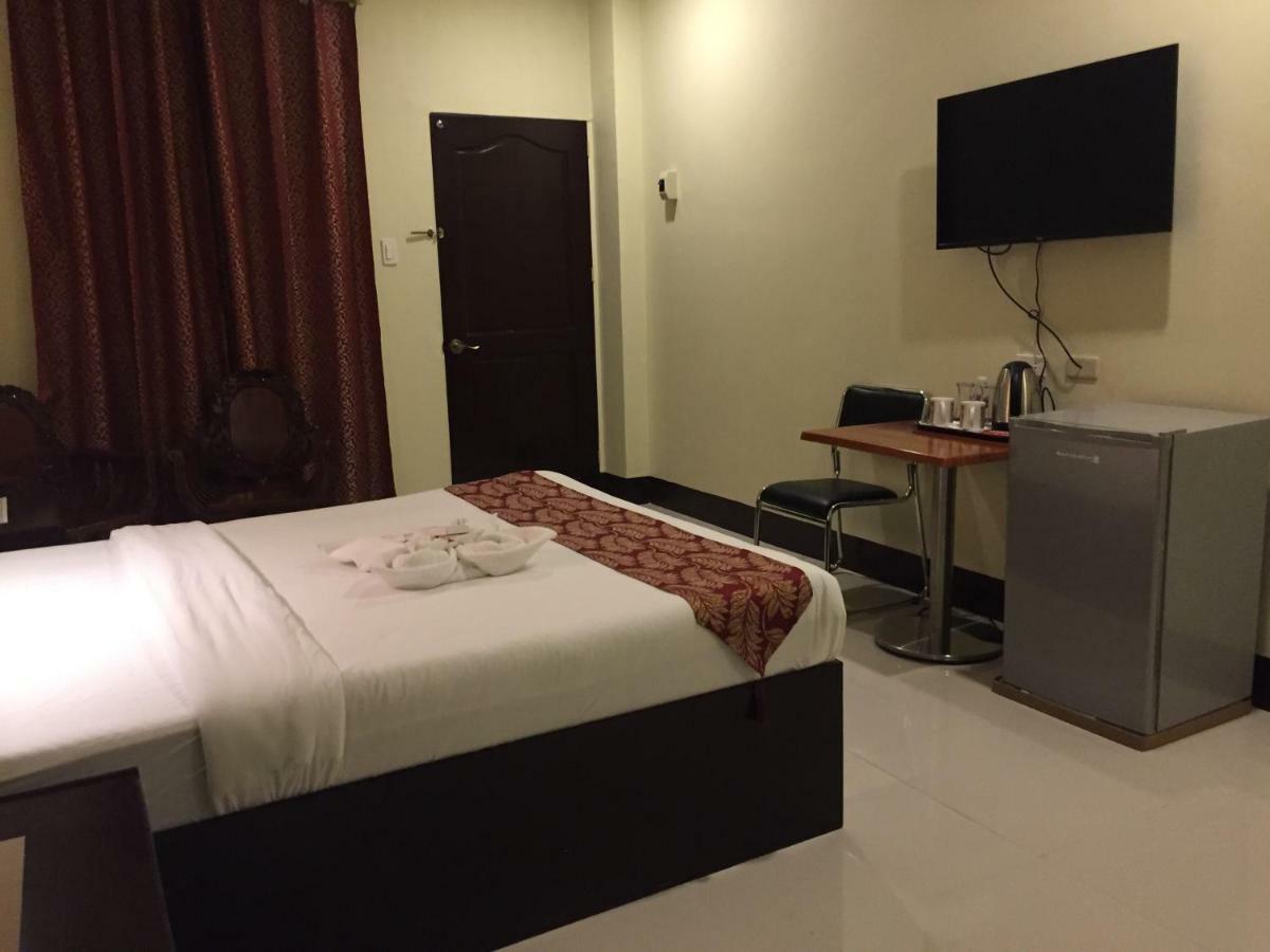 Hollywood Suites General Santos City Luaran gambar